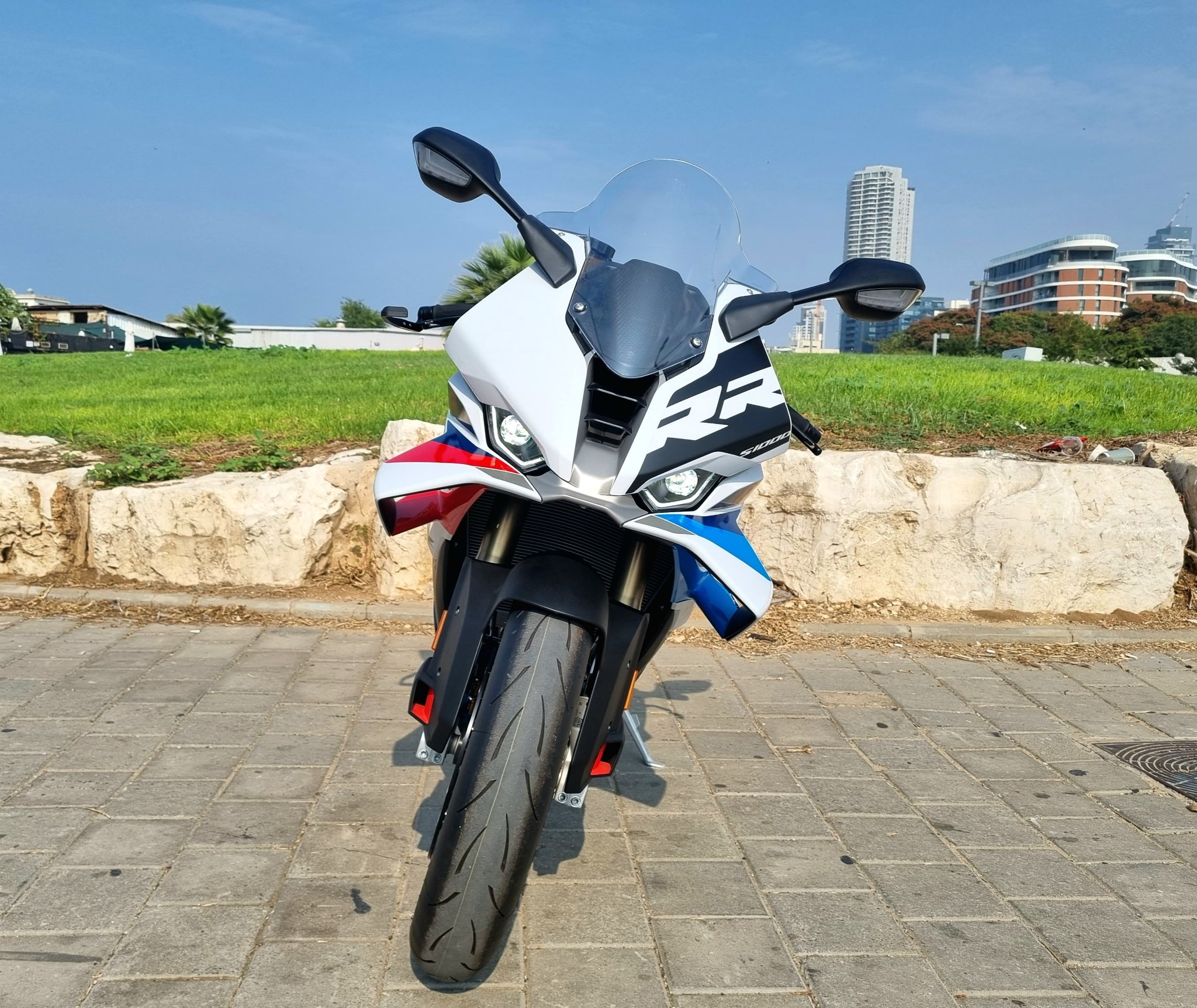 580523352_1236095871877497_6693154974244925521_n