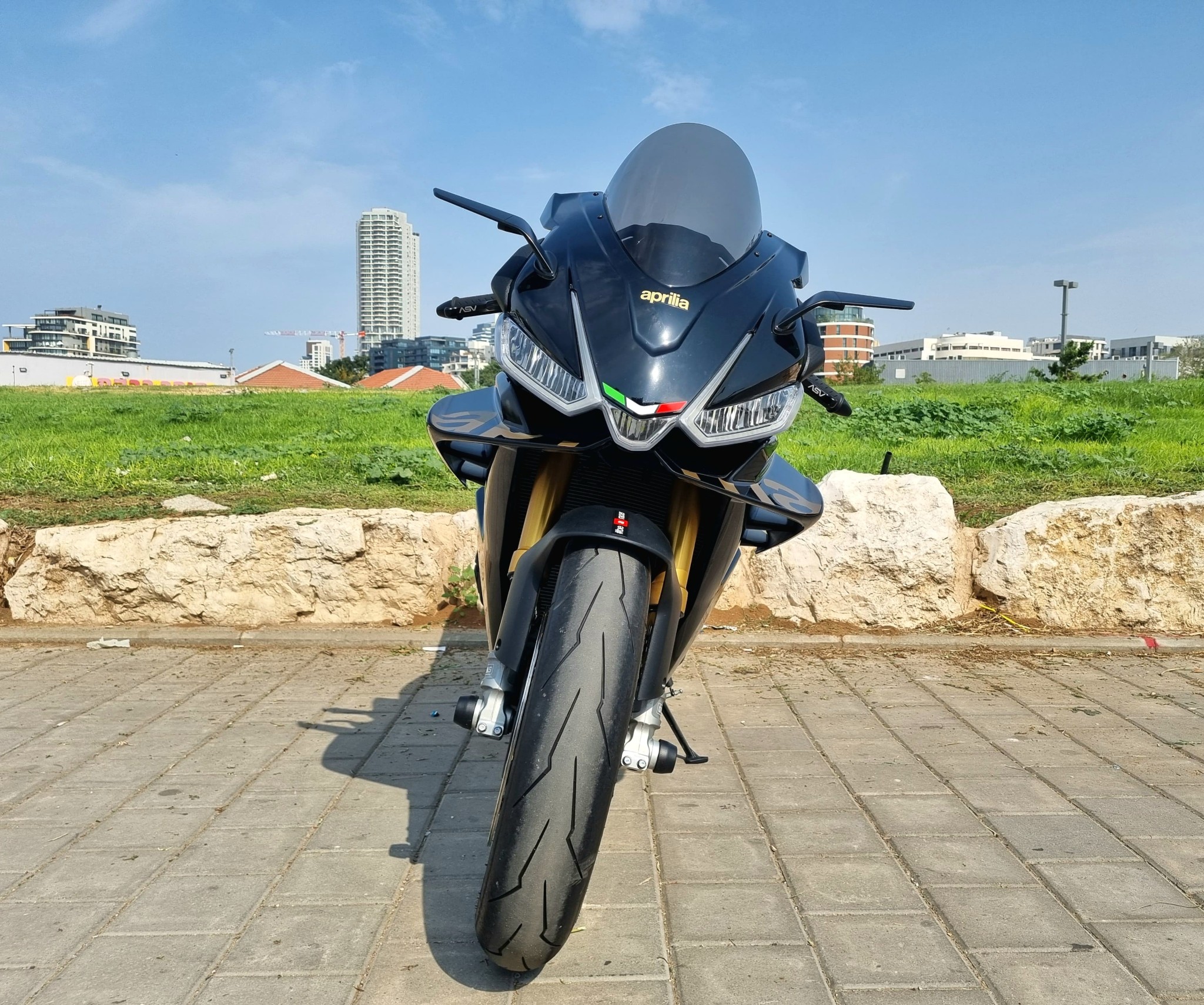 574553597_1229684842518600_6443458230849376075_n