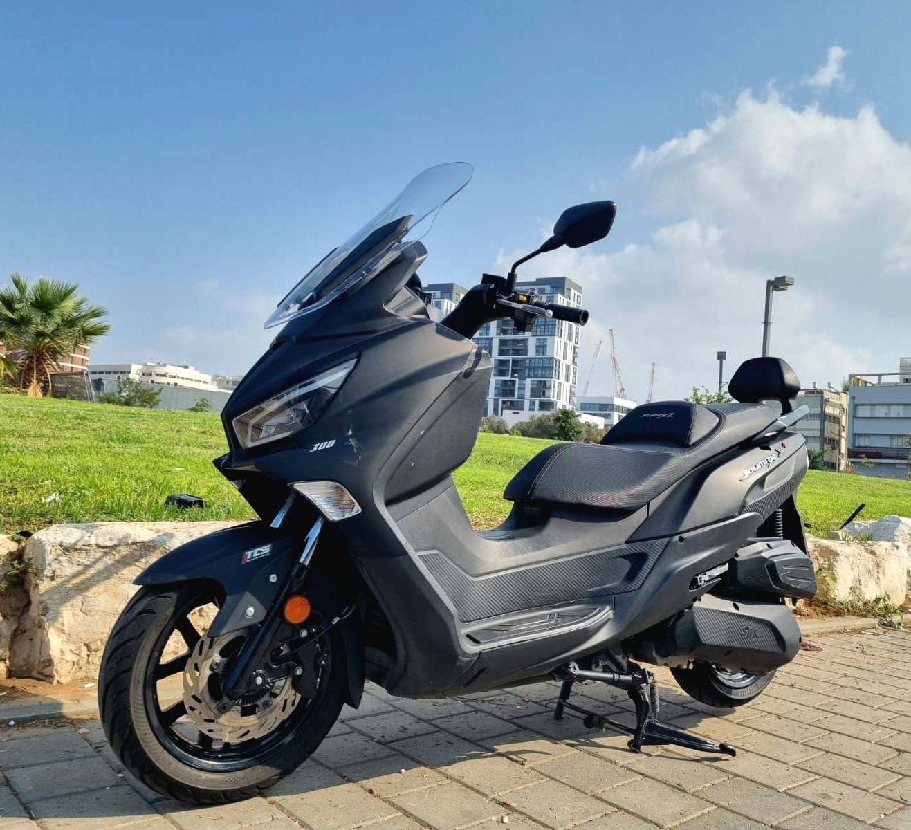 588385248_1246102760876808_5849566761589844708_n