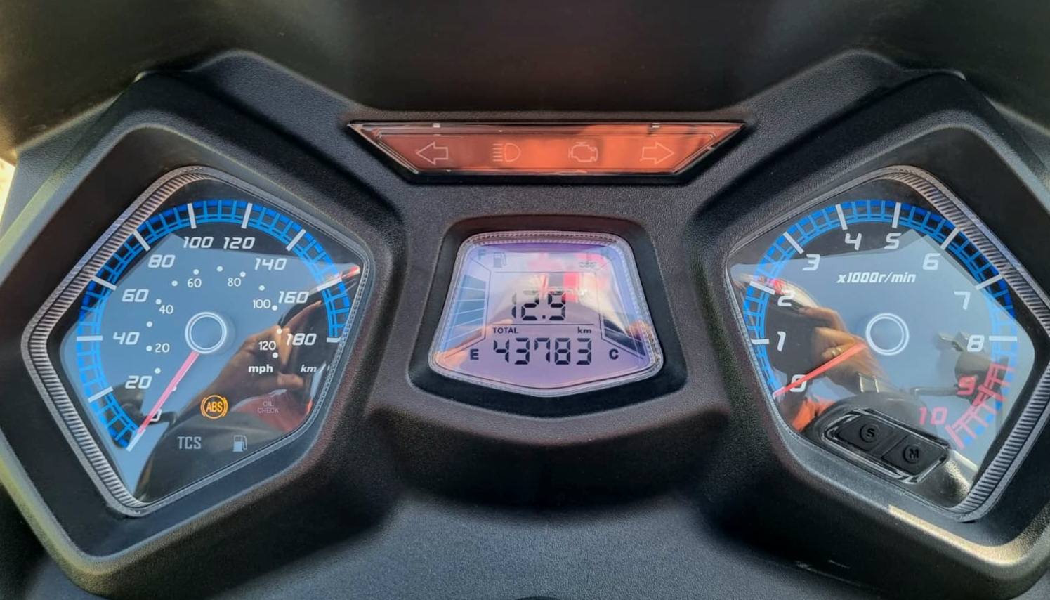 587007931_1246102897543461_486770108314128371_n