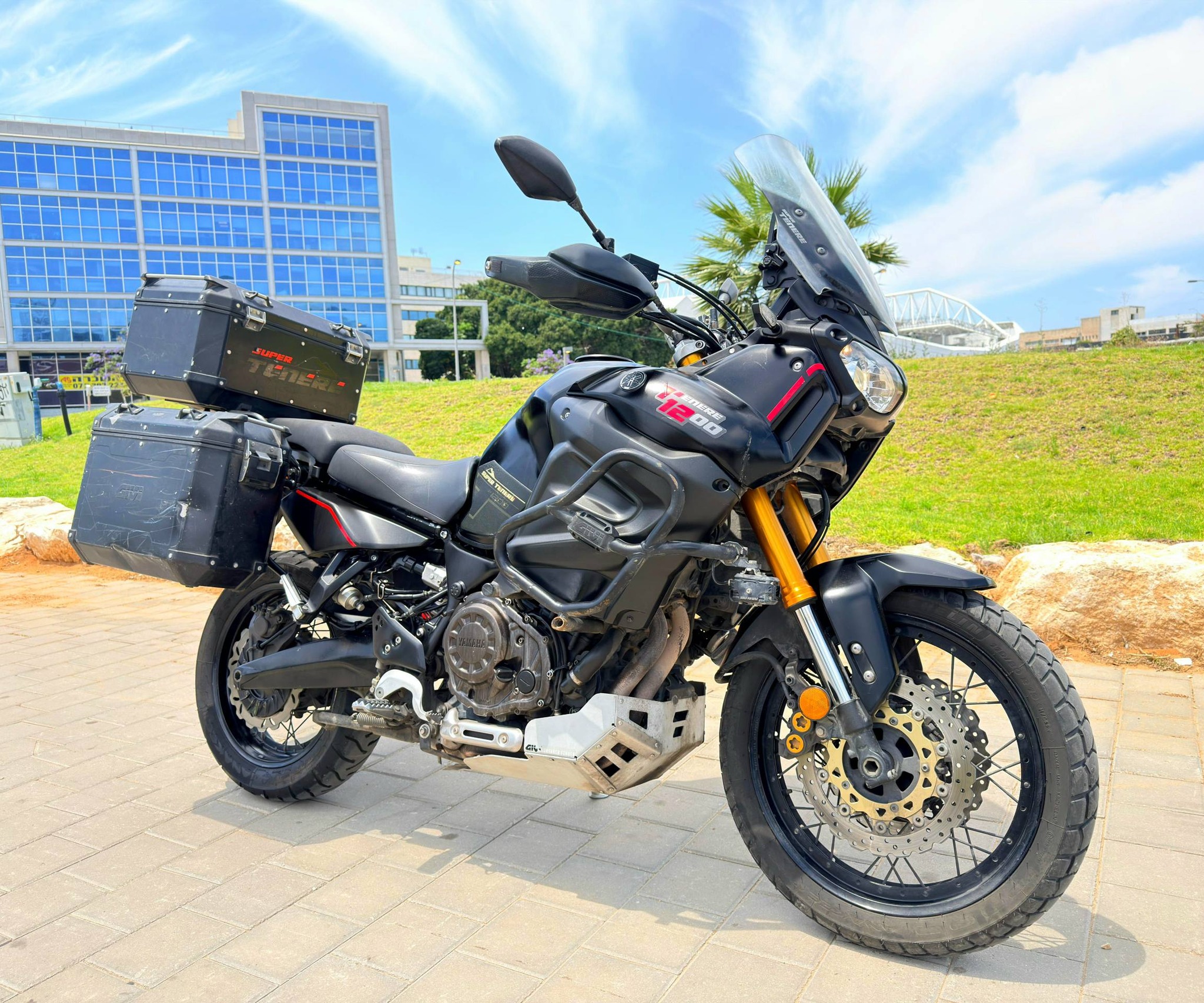 YAMAHA SUPER TENERE 1200