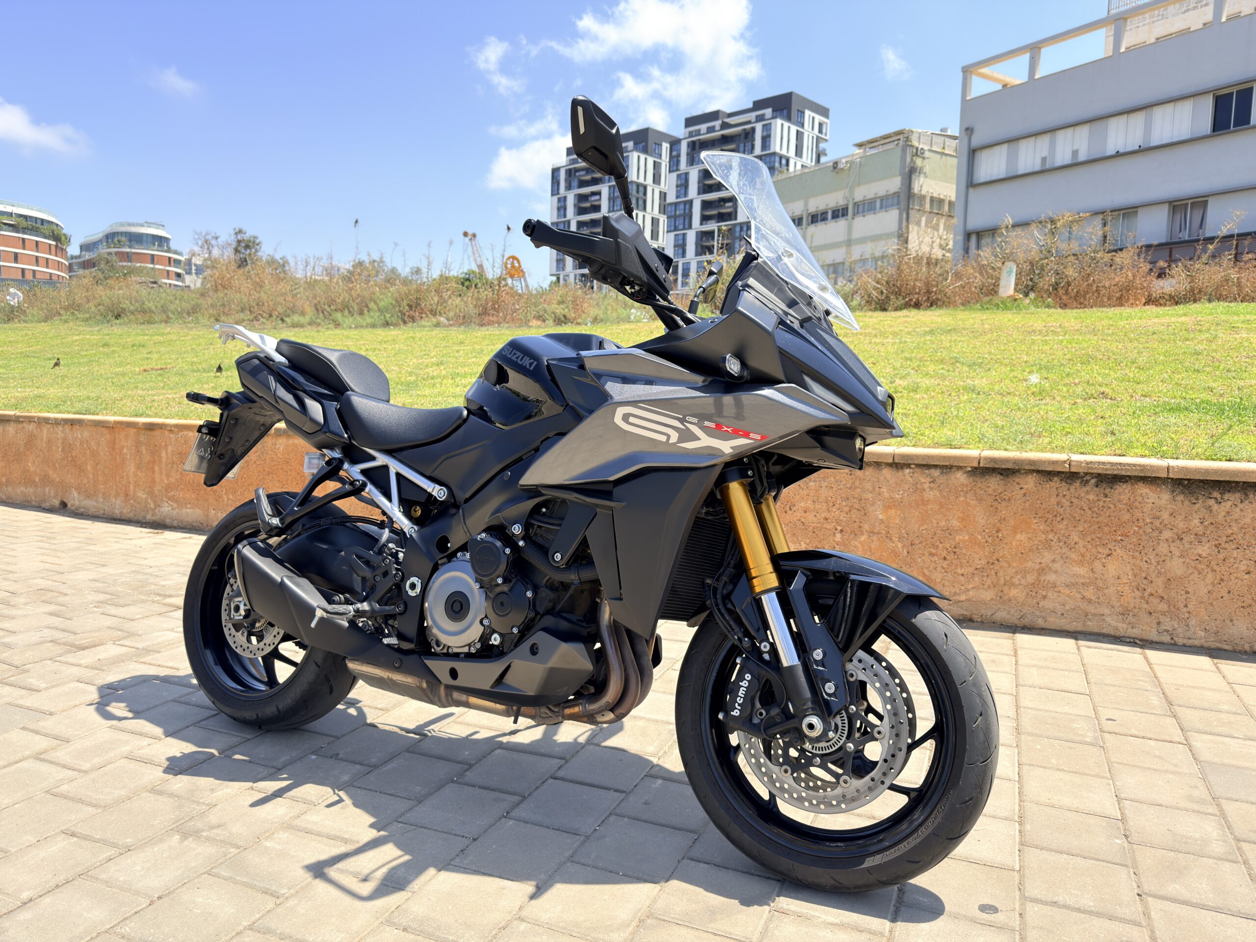 SUZUKI GSX-S 1000GX