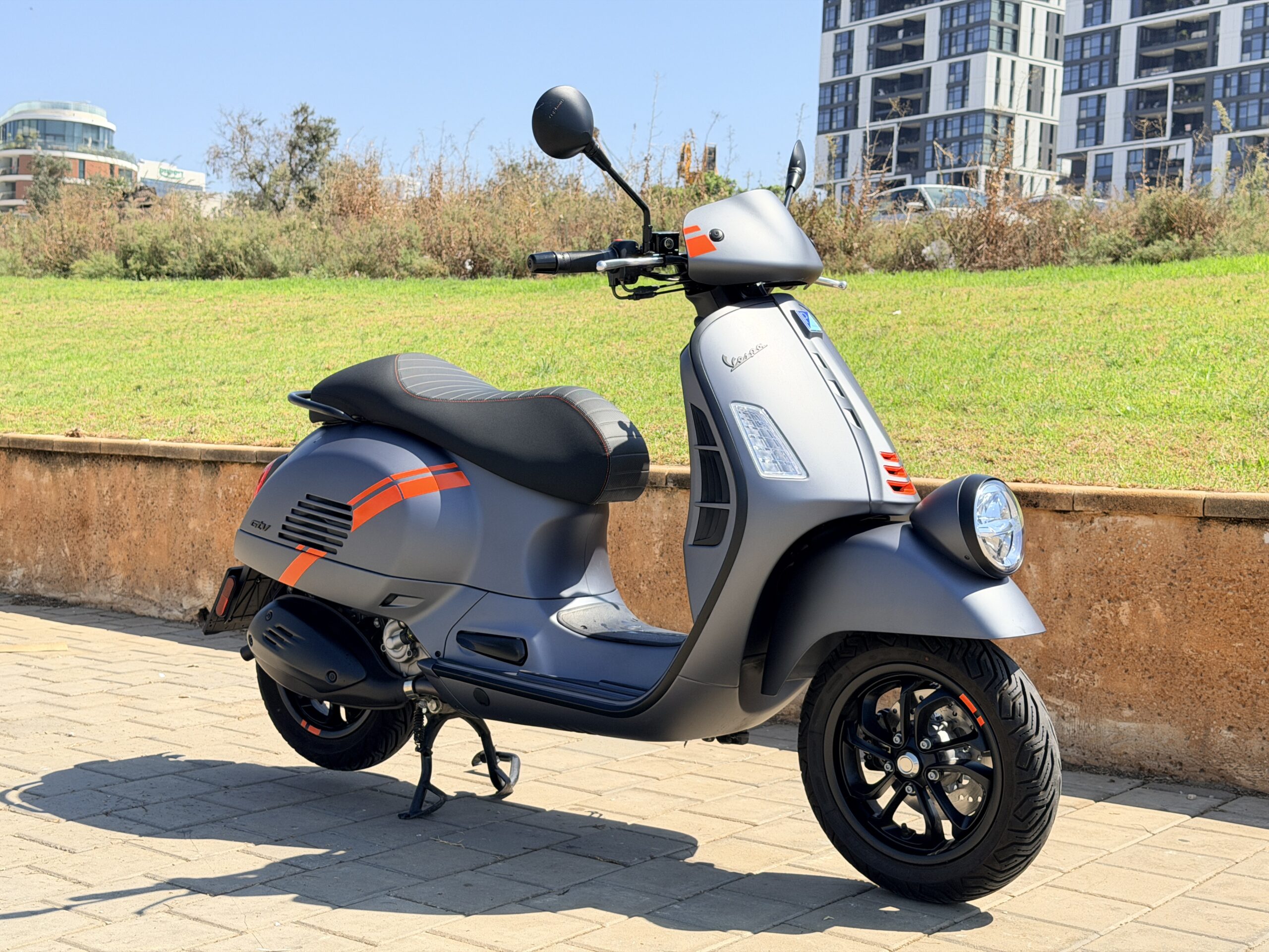 VESPA GTV