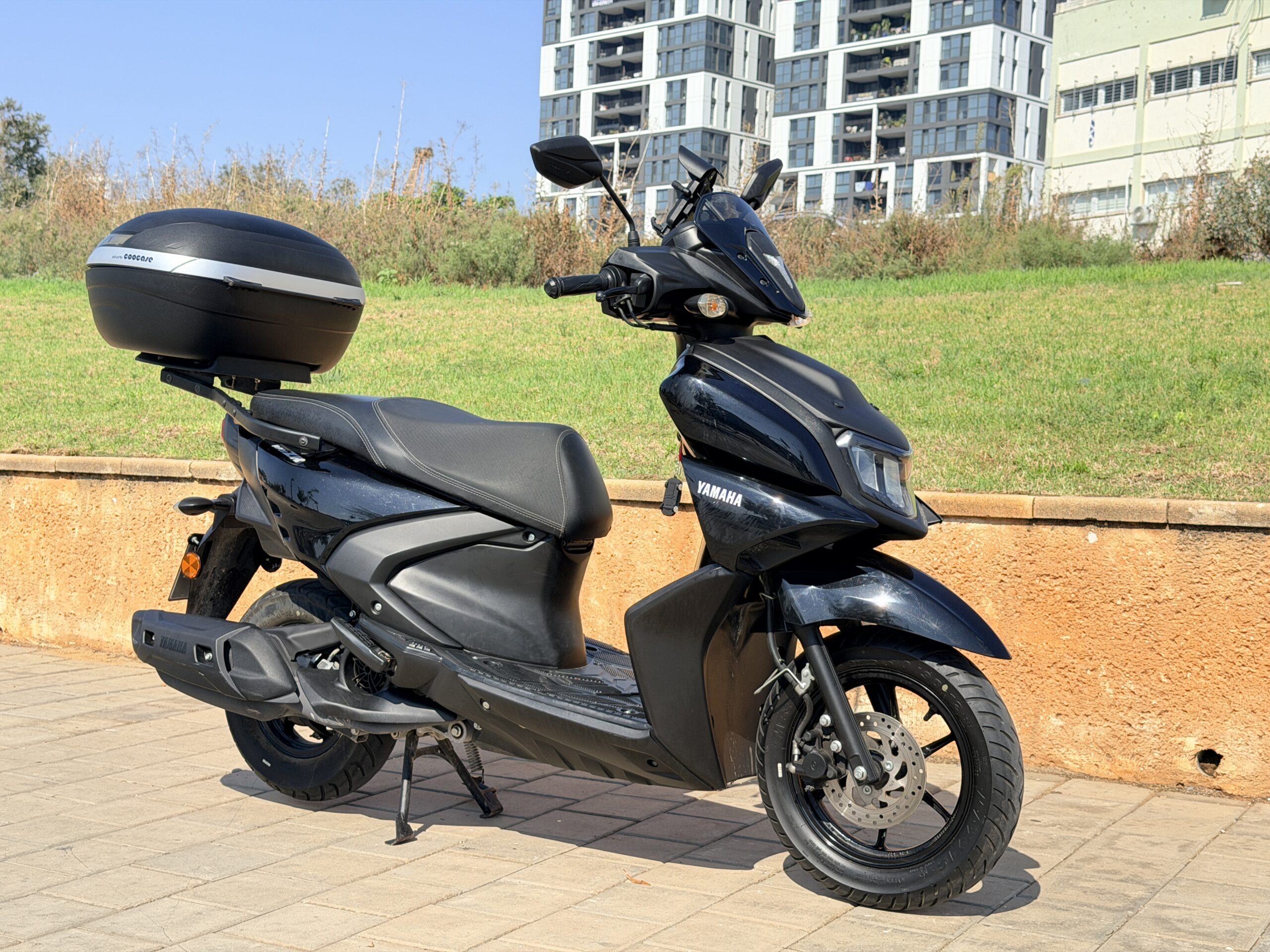 YAMAHA Rey ZR