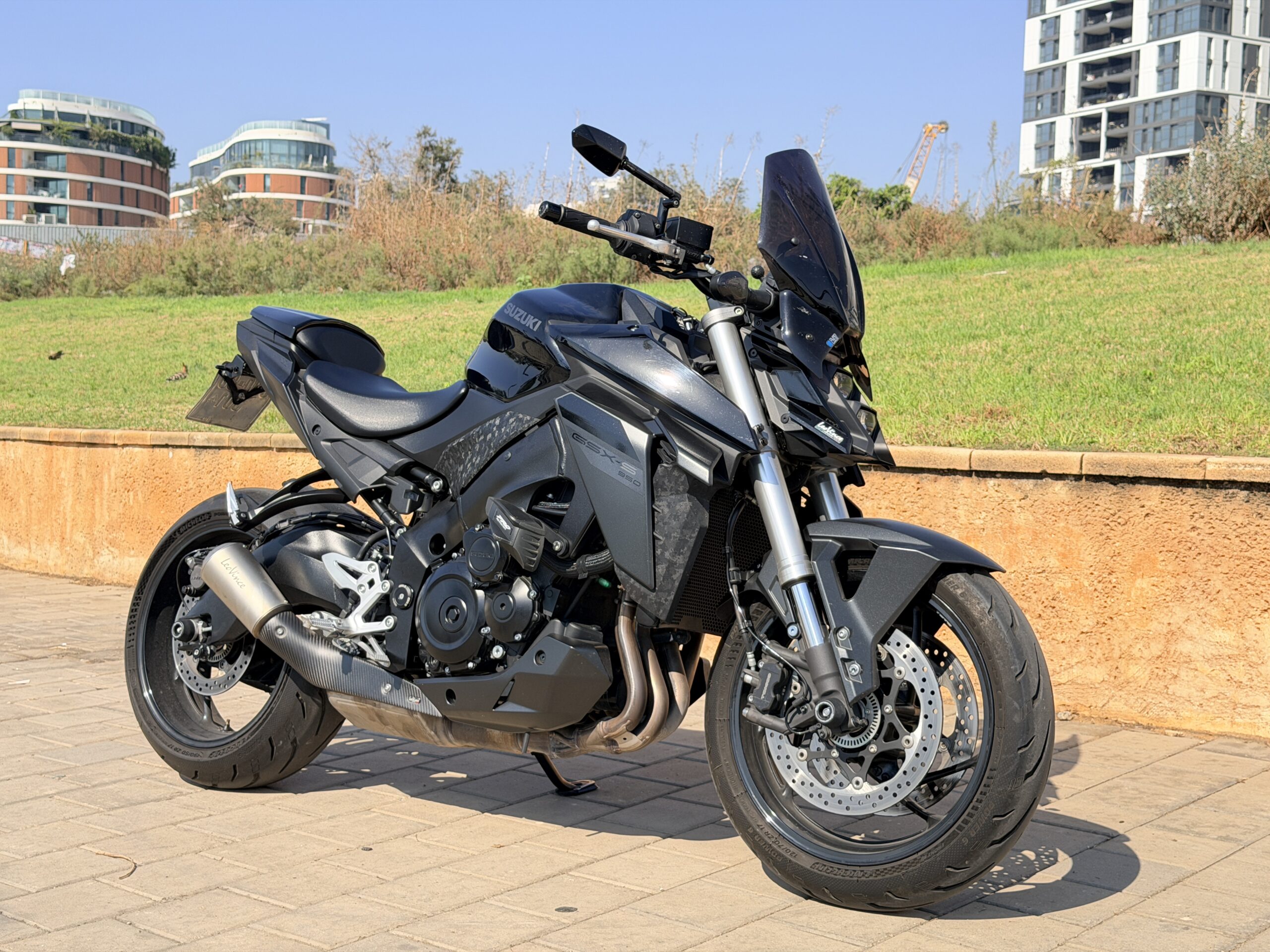 SUZUKI GSX-S 950