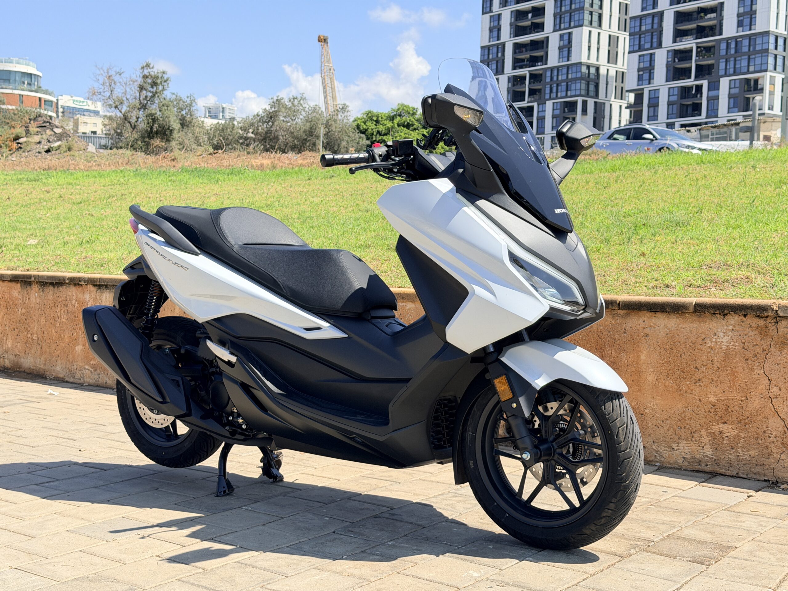 Honda Forza 350