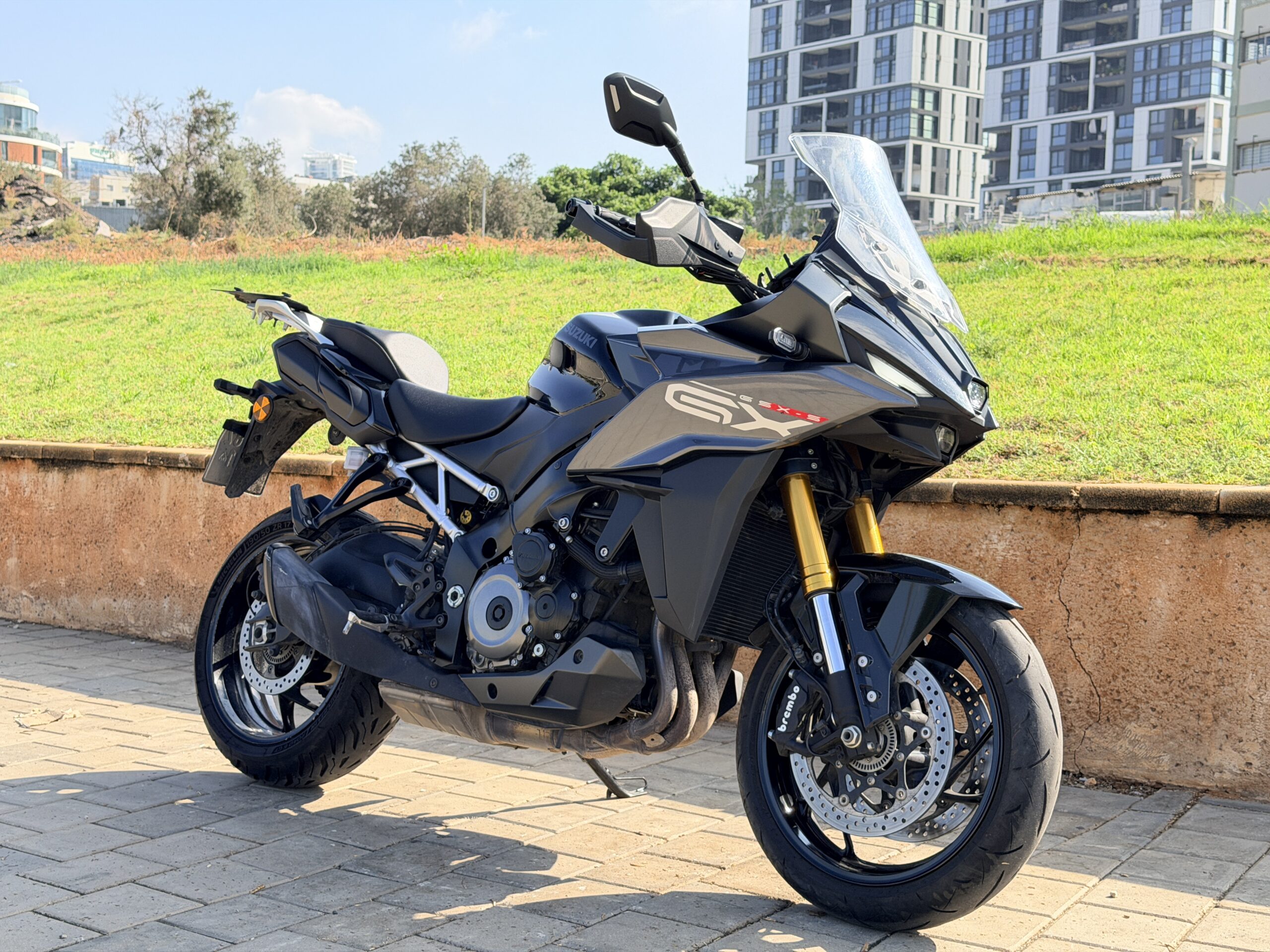 SUZUKI GSX 1000 GX